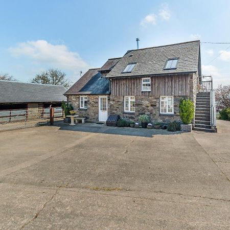 Halfen Granary Villa Pont-Robert Exterior foto