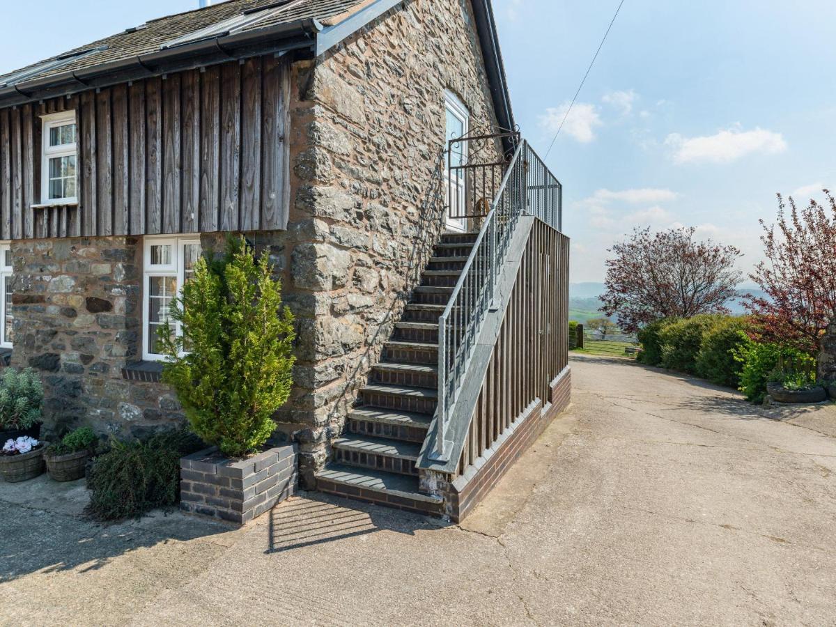 Halfen Granary Villa Pont-Robert Exterior foto